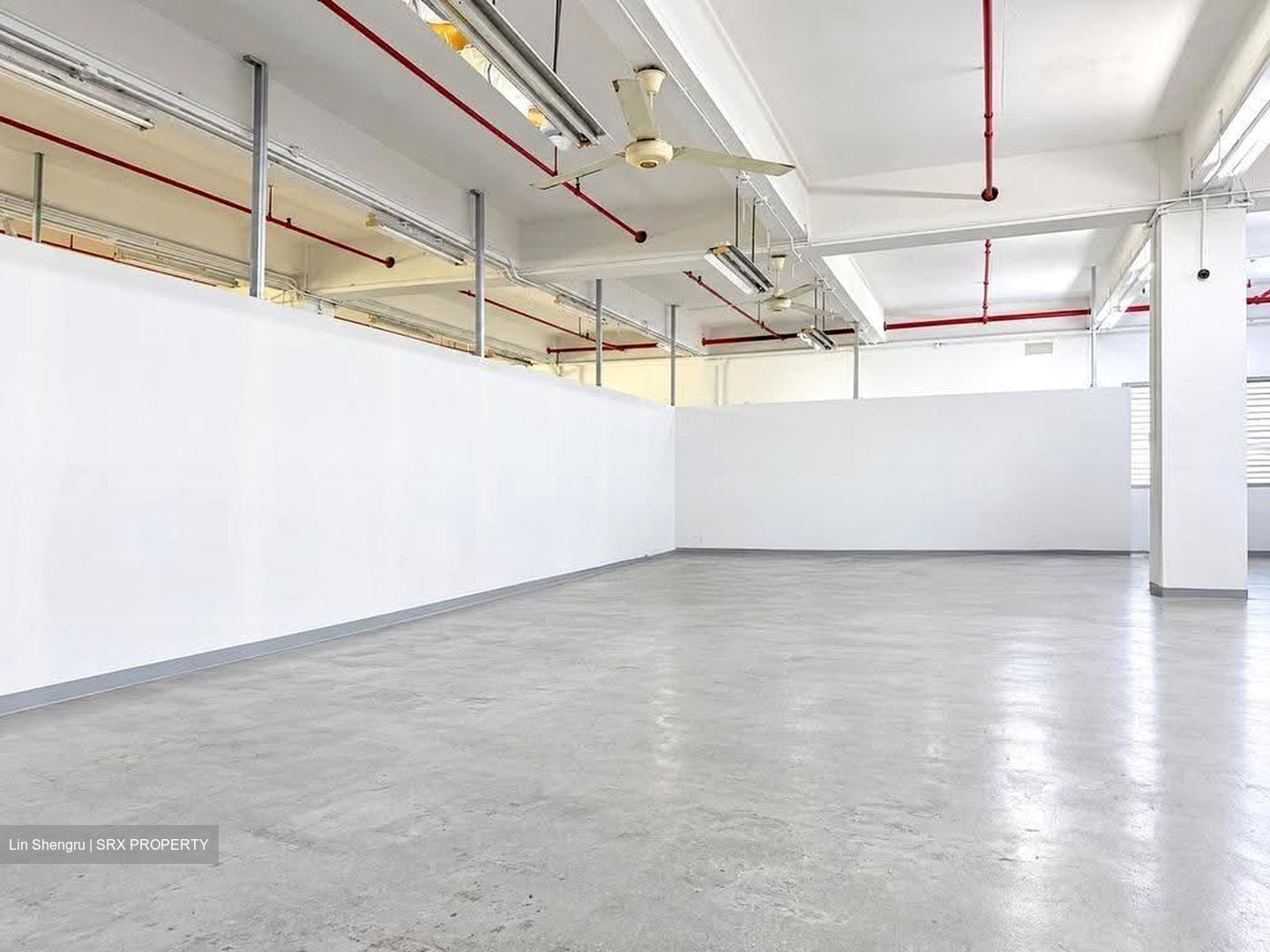 Chutex Building (D12), Warehouse #632986371